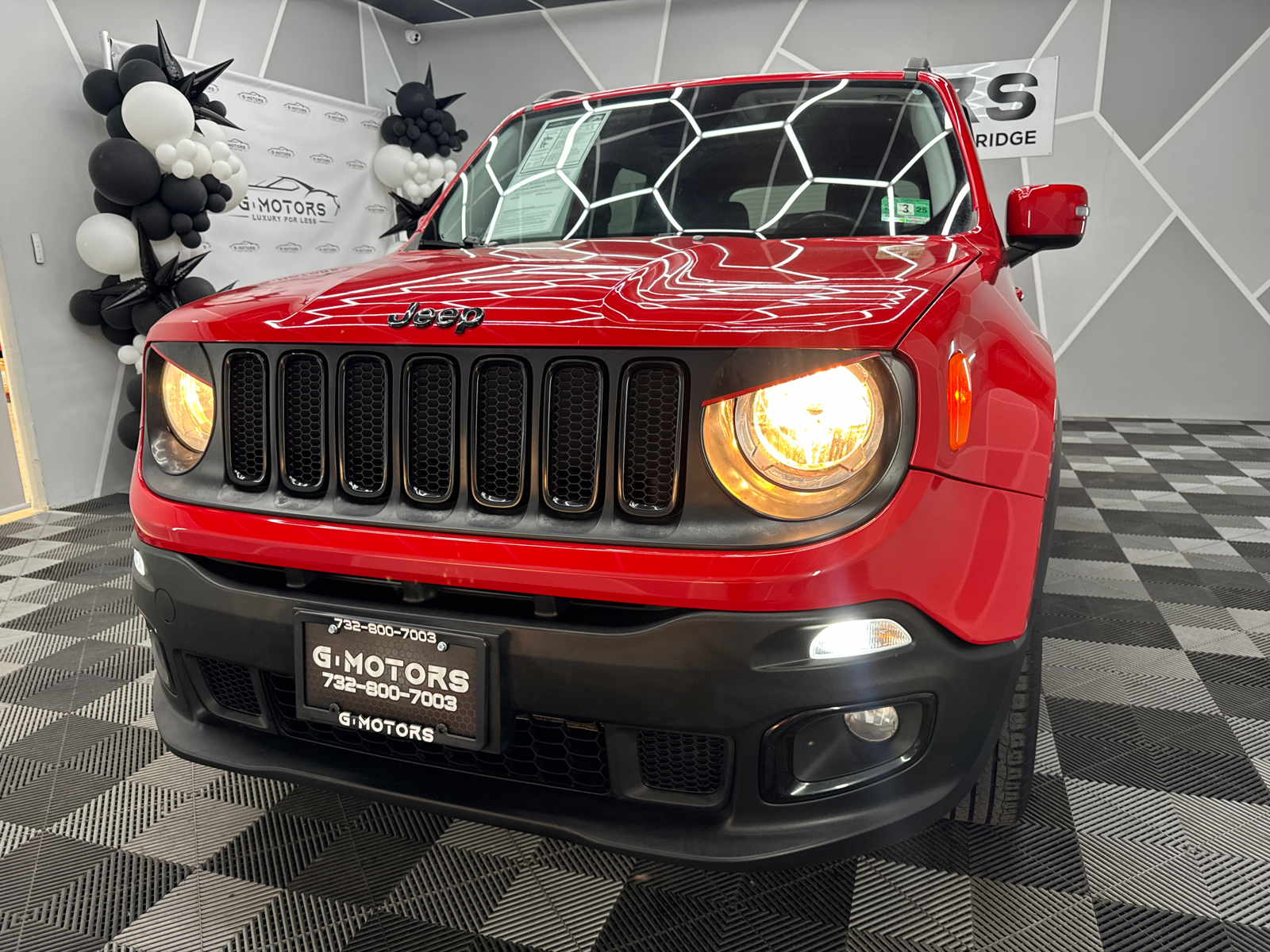 2017 Jeep Renegade Latitude Sport Utility 4D 16