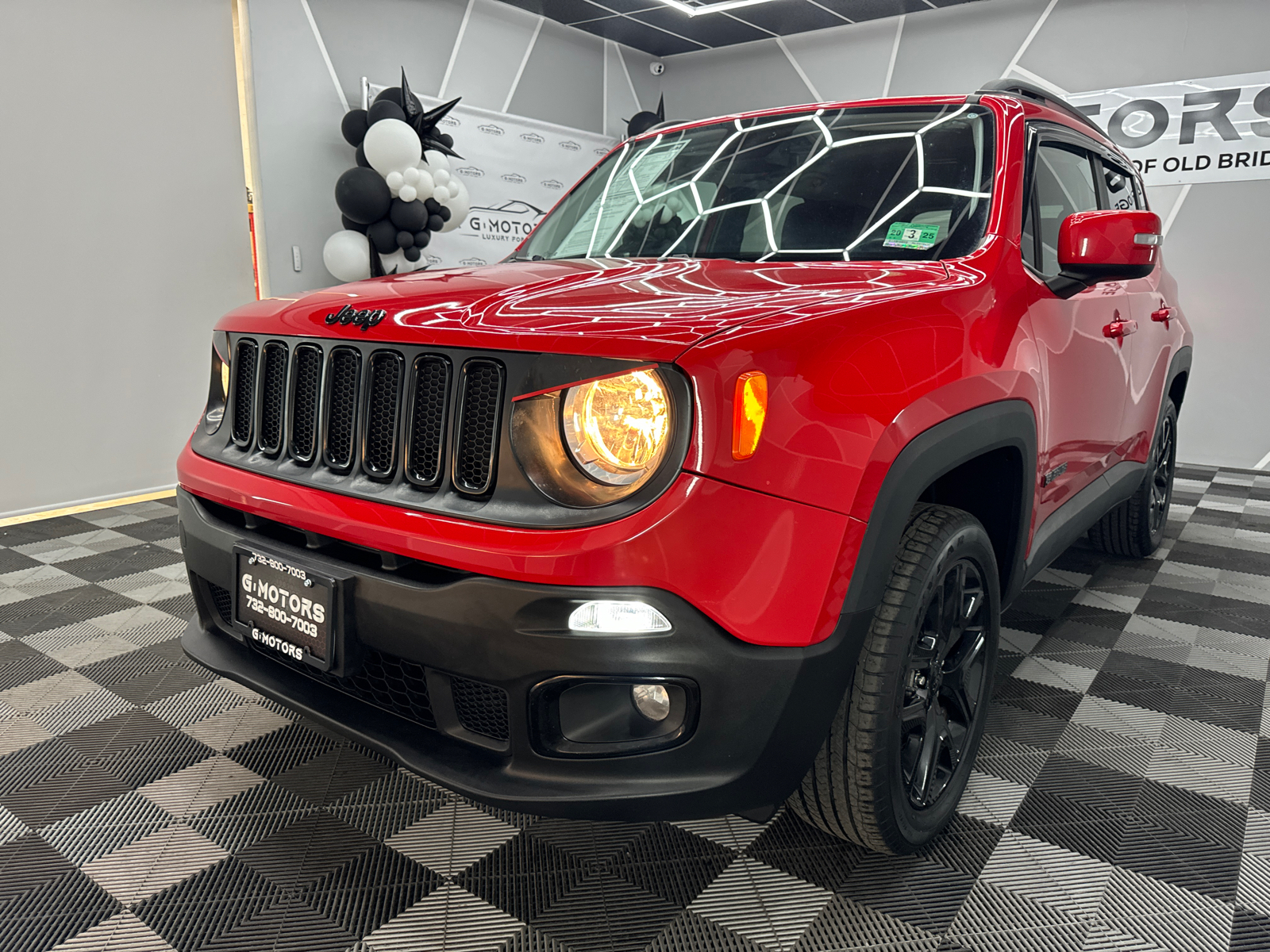 2017 Jeep Renegade Latitude Sport Utility 4D 17