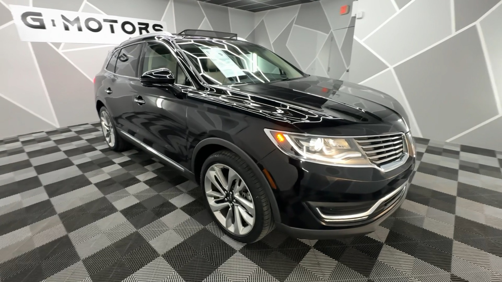 2016 Lincoln MKX Reserve Sport Utility 4D 15