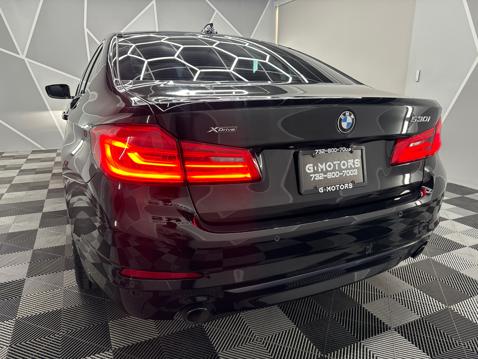 2019 BMW 5 Series 530i xDrive Sedan 4D 6