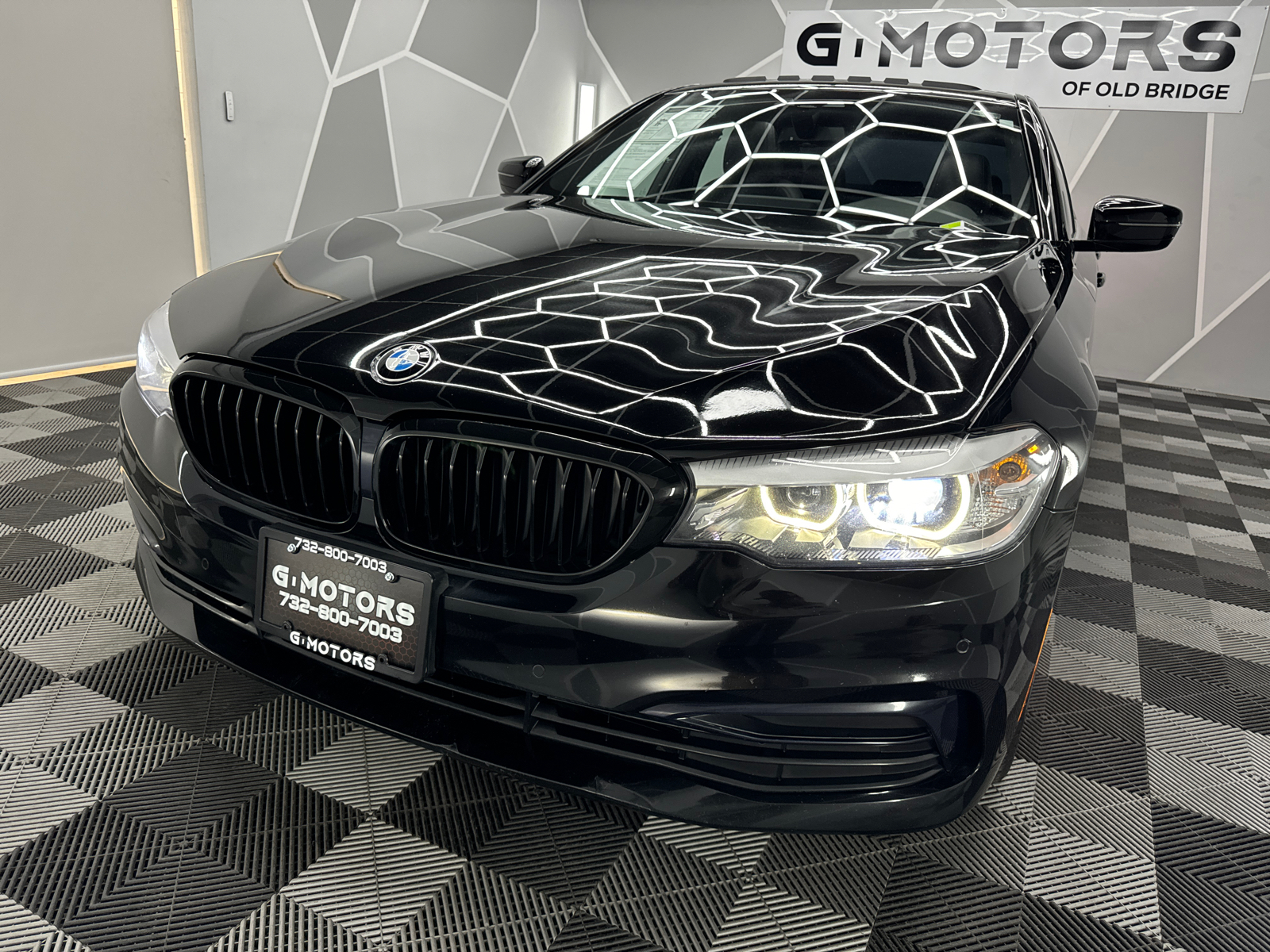 2019 BMW 5 Series 530i xDrive Sedan 4D 16