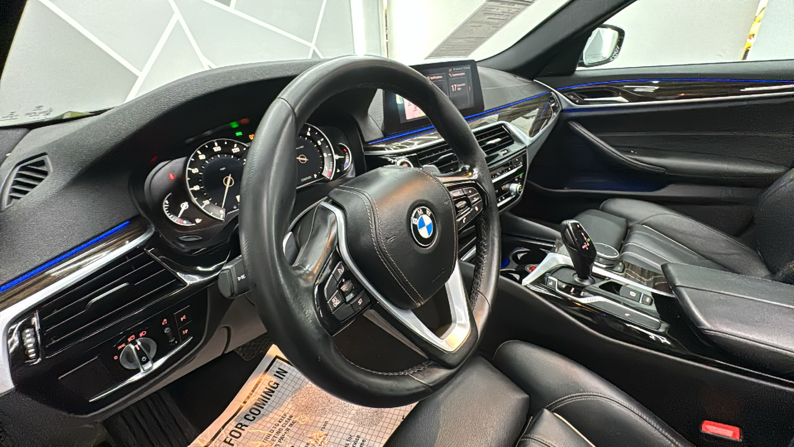 2019 BMW 5 Series 530i xDrive Sedan 4D 42