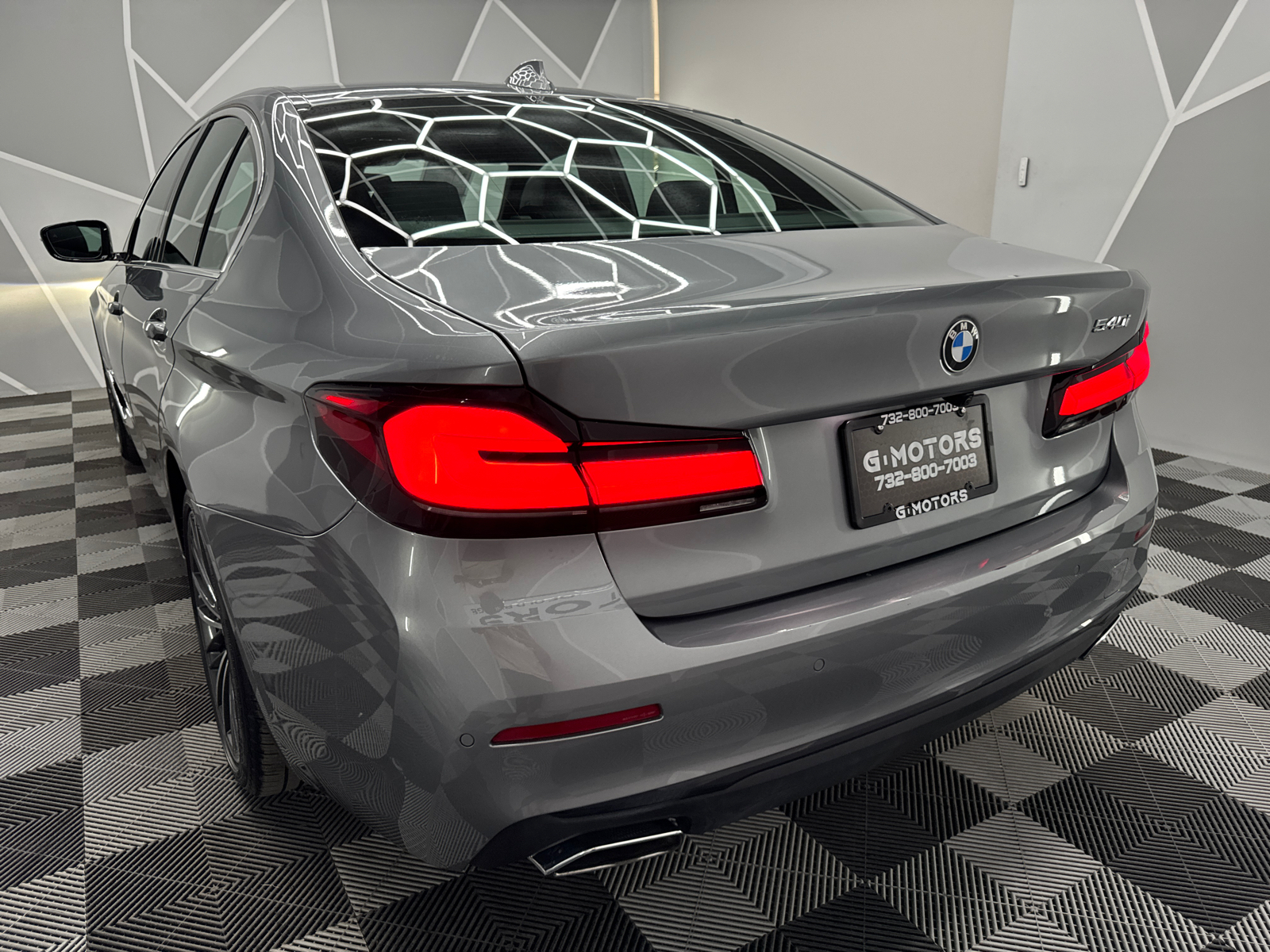 2023 BMW 5 Series 540i Sedan 4D 6