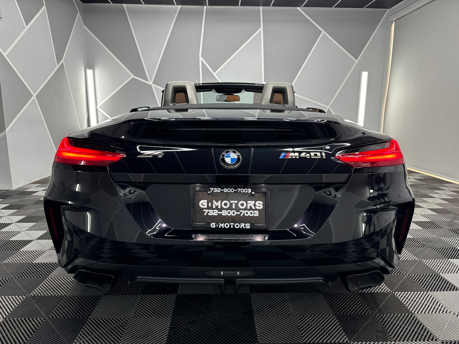 2022 BMW Z4 sDrive M40i Roadster 2D 12