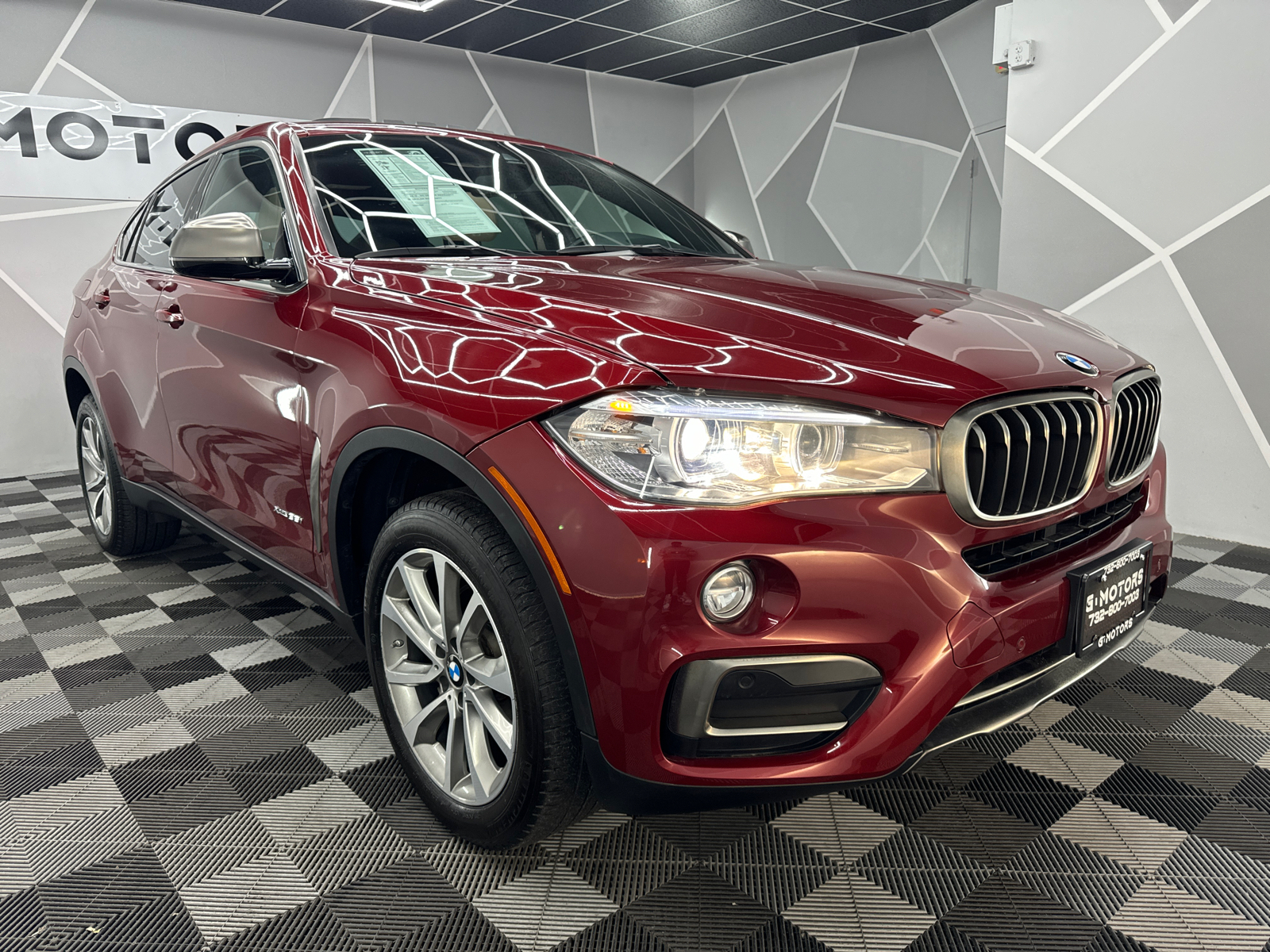 2019 BMW X6 xDrive35i Sport Utility 4D 13