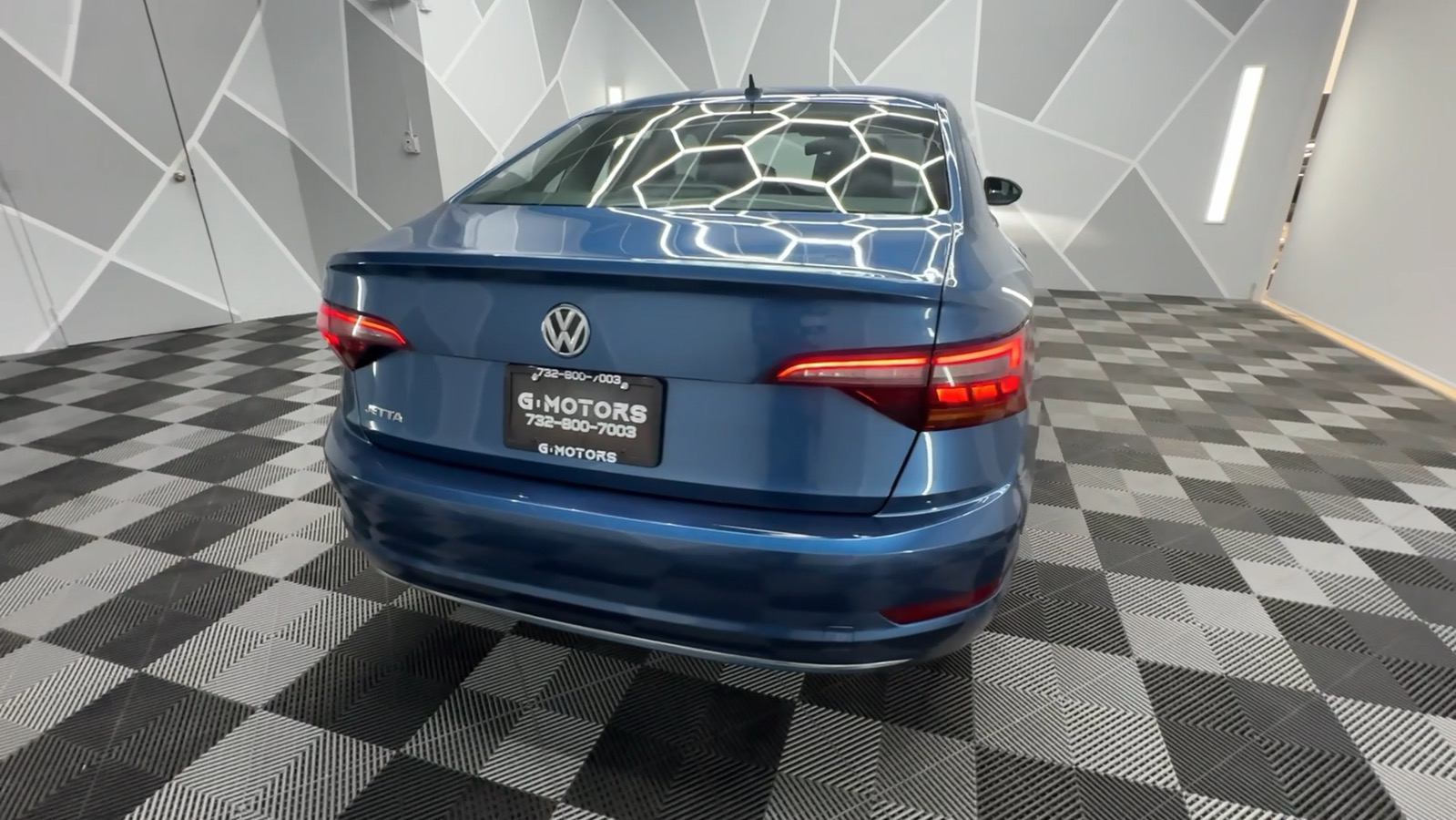 2019 Volkswagen Jetta 1.4T SE Sedan 4D 9