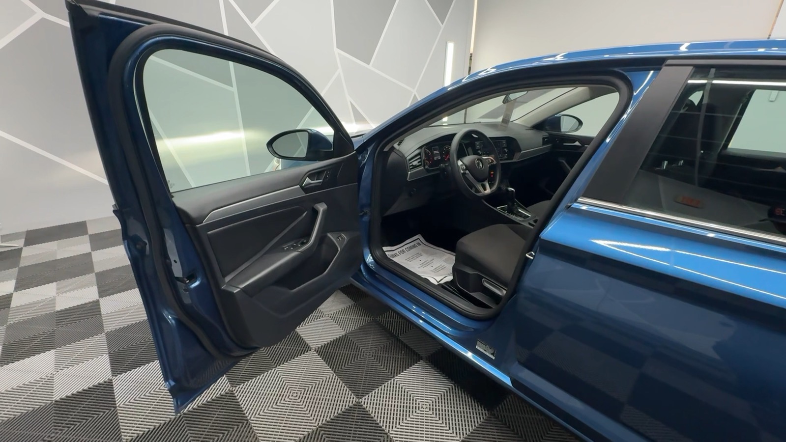 2019 Volkswagen Jetta 1.4T SE Sedan 4D 31