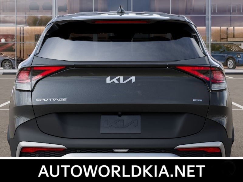 2023 Kia Sportage Hybrid LX 13
