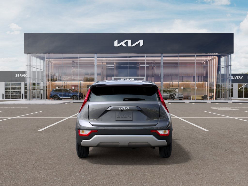 2025 Kia Niro LX 5