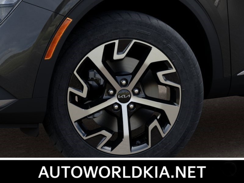 2023 Kia Sportage Hybrid EX 9