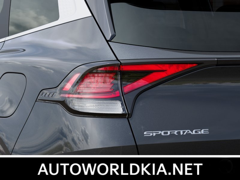 2024 Kia Sportage Hybrid EX 11