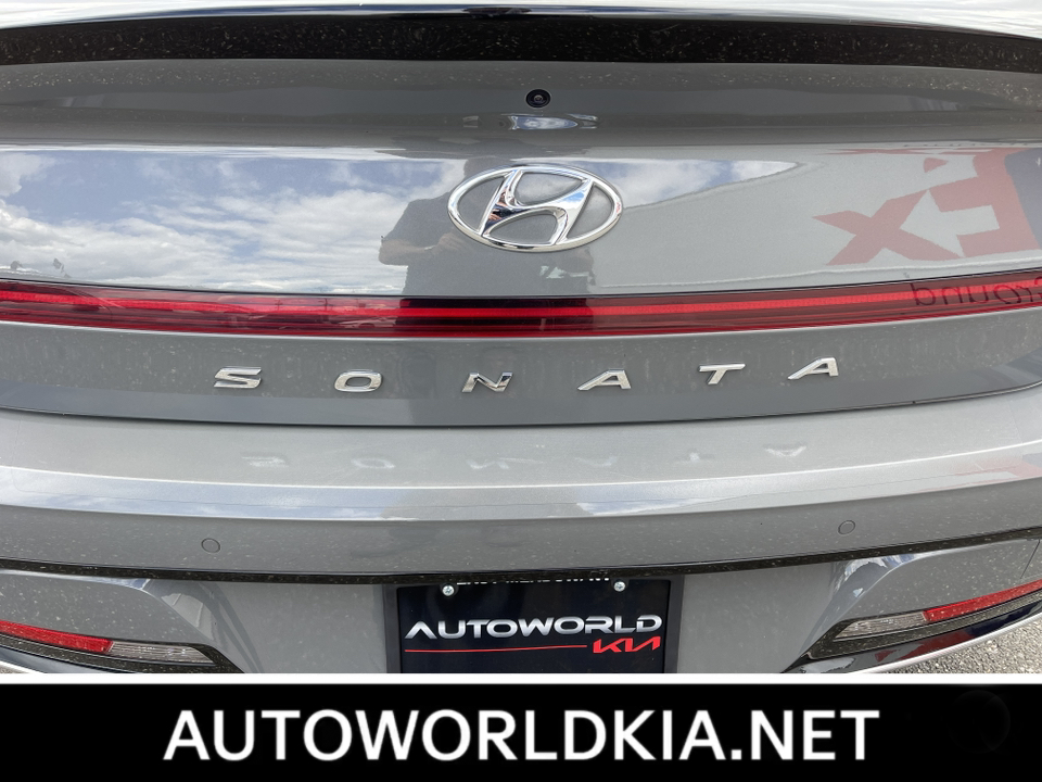 2021 Hyundai Sonata Hybrid Limited 25