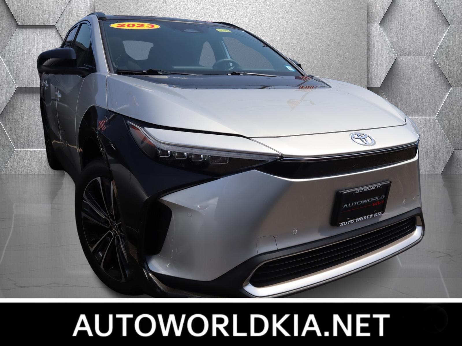 2023 Toyota bZ4X Limited 1