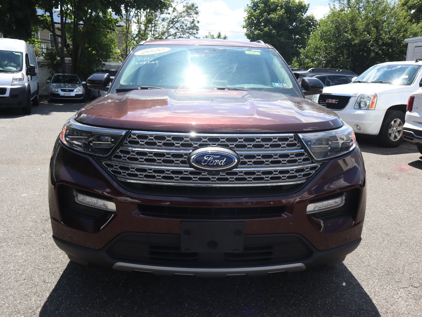 2020 Ford Explorer Limited 3