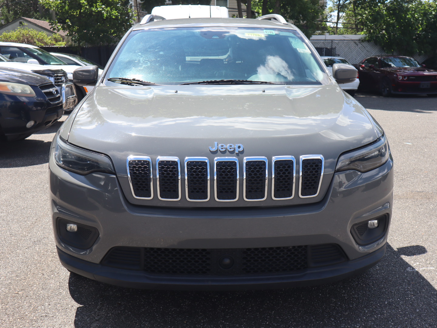 2021 Jeep Cherokee Latitude Lux 2