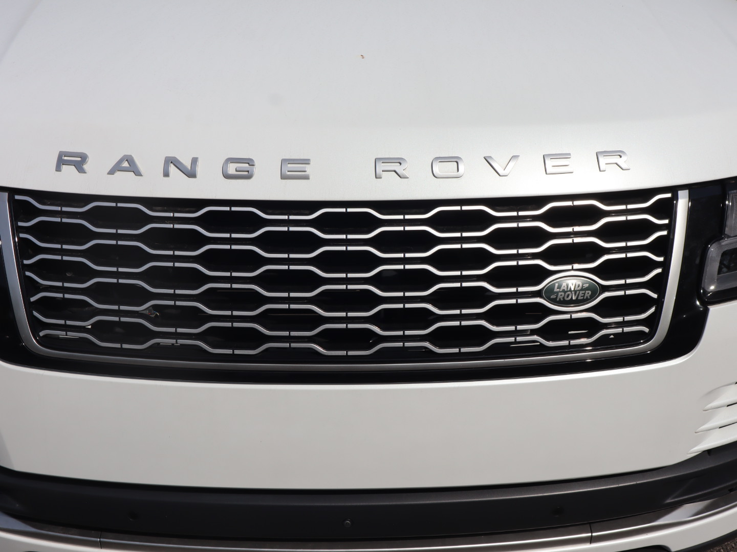 2020 Land Rover Range Rover HSE 44