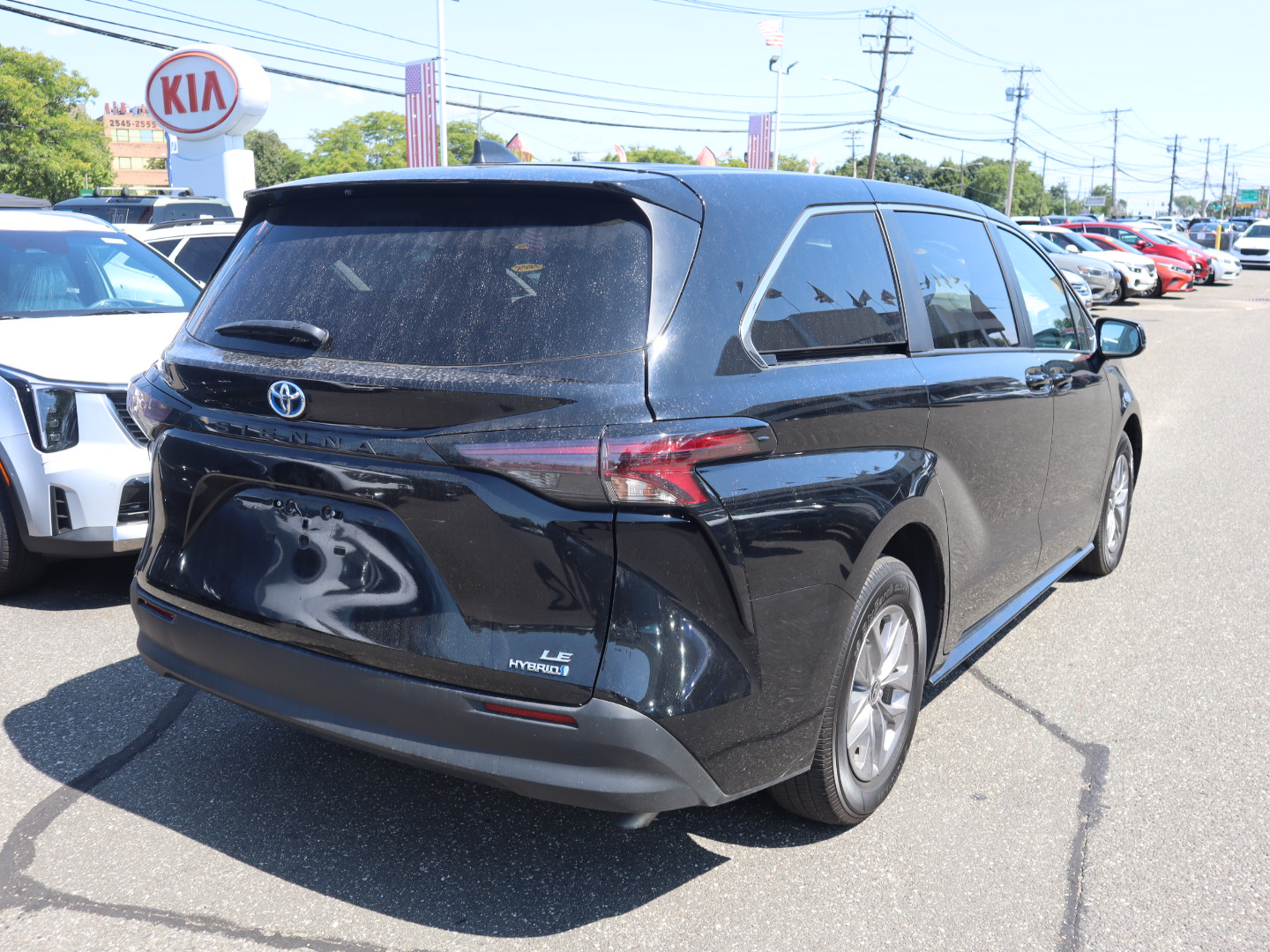 2023 Toyota Sienna LE 6