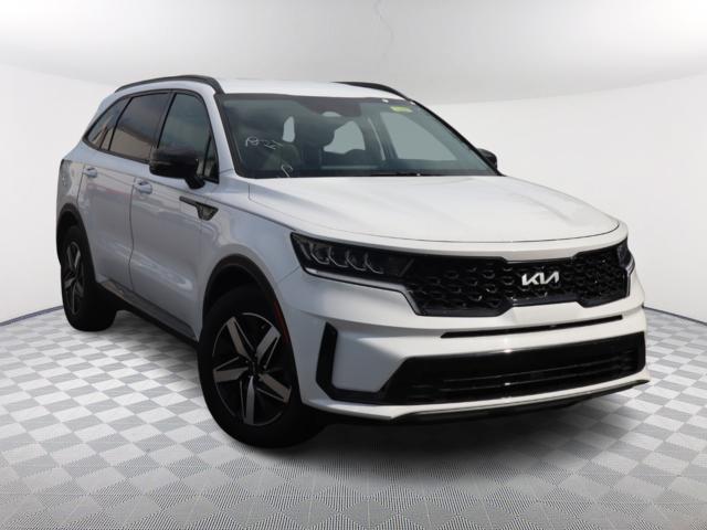 2022 Kia Sorento S 1