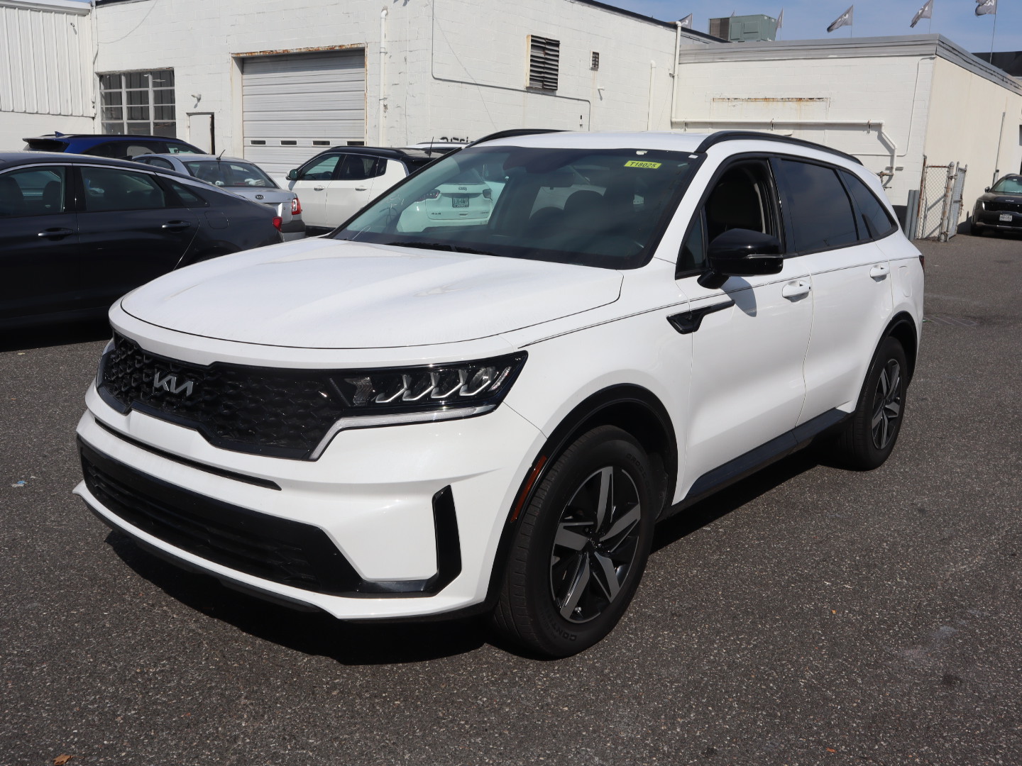 2022 Kia Sorento S 8