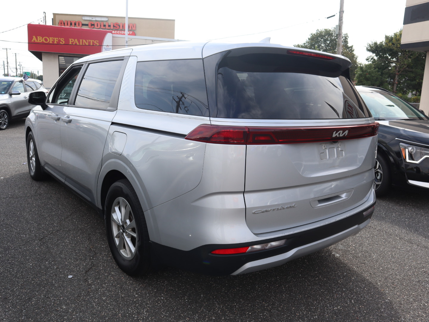 2022 Kia Carnival LXS 8