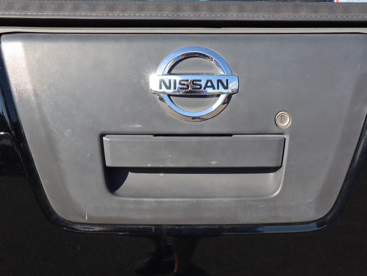 2012 Nissan Frontier SV 29