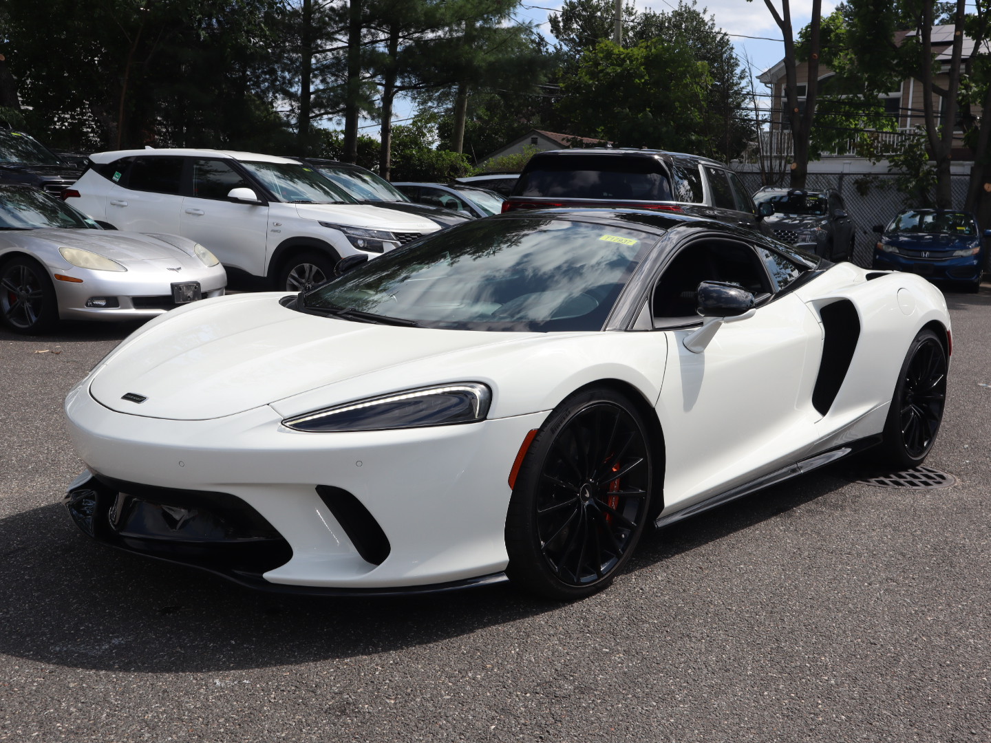 2021 McLaren GT Base 10