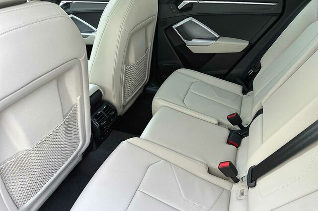 2023 Audi Q3 Premium Plus 4D Sport Utility 10