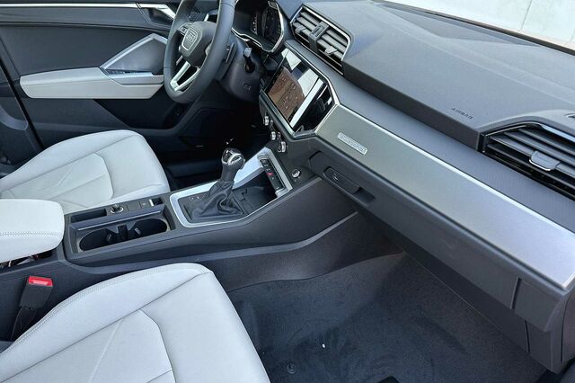 2023 Audi Q3 Premium Plus 4D Sport Utility 13