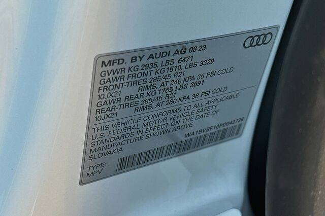 2023 Audi Q8 4D Sport Utility 23