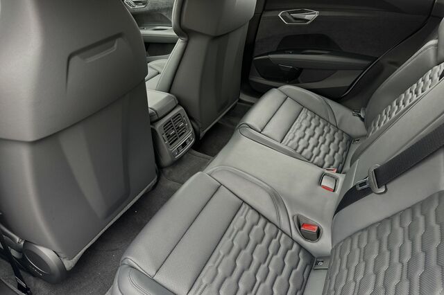 2024 Audi RS e-tron GT Base 4D Sedan 10