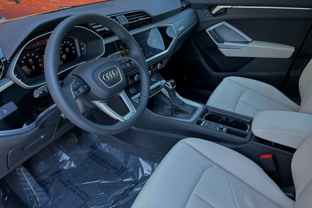 2024 Audi Q3 Premium Plus 4D Sport Utility 8