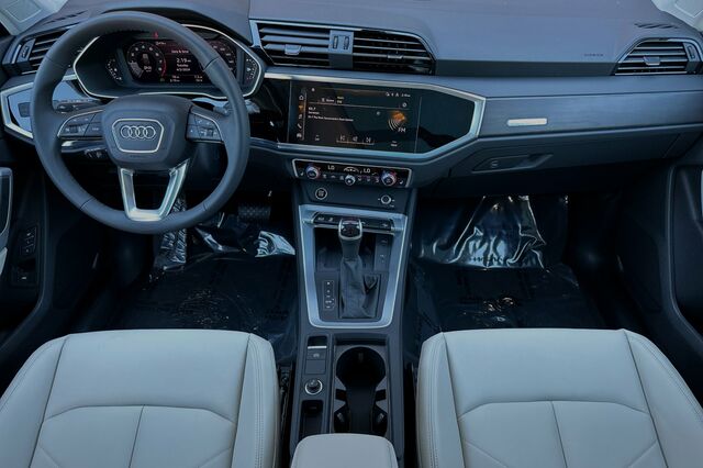 2024 Audi Q3 Premium Plus 4D Sport Utility 11