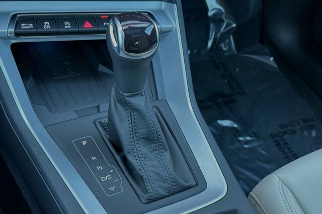 2024 Audi Q3 Premium Plus 4D Sport Utility 19