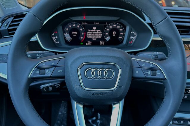 2024 Audi Q3 Premium Plus 4D Sport Utility 21