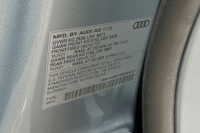 2024 Audi Q8 4D Sport Utility 23