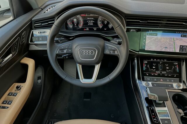 2024 Audi Q8 4D Sport Utility 12