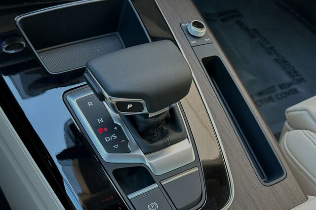 2024 Audi Q5 4D Sport Utility 19