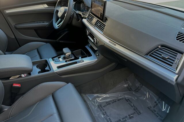 2024 Audi Q5 45 S line Premium Plus 4D Sport Utility 14