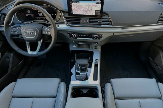 2024 Audi Q5 45 S line Premium Plus 4D Sport Utility 11