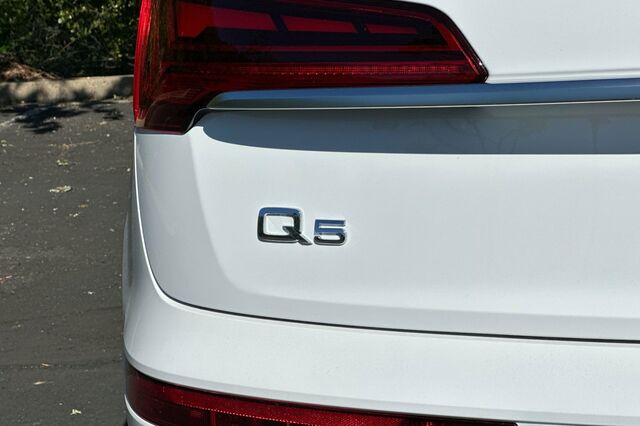 2024 Audi Q5 4D Sport Utility 7