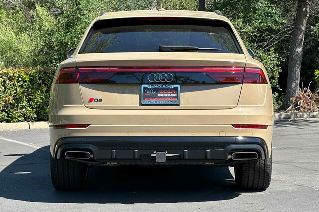 2024 Audi Q8 4D Sport Utility 6