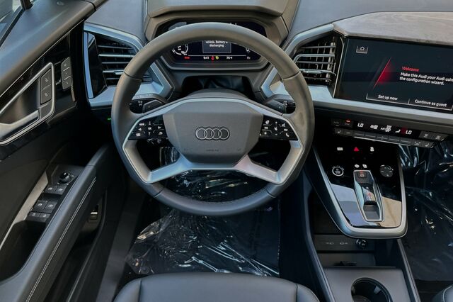 2024 Audi Q4 e-tron Prestige 4D Sport Utility 12