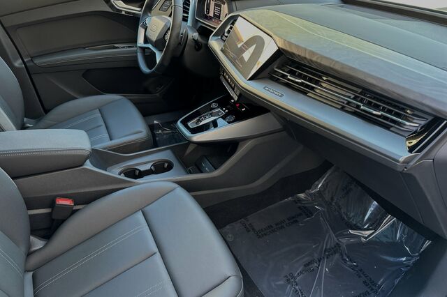 2024 Audi Q4 e-tron Prestige 4D Sport Utility 14