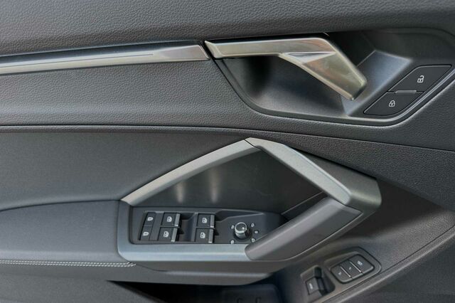 2024 Audi Q3 Premium Plus 4D Sport Utility 9