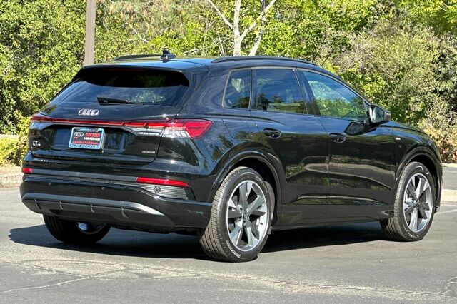 2024 Audi Q4 e-tron Premium 4D Sport Utility 5