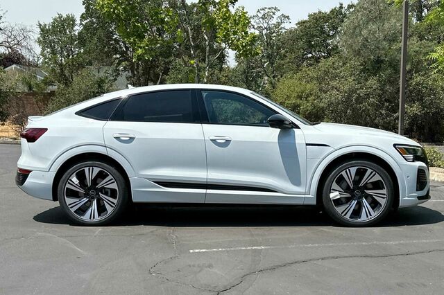 2024 Audi Q8 e-tron Prestige 4D Sport Utility 4