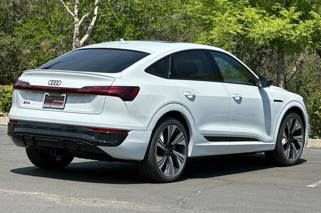 2024 Audi Q8 e-tron Prestige 4D Sport Utility 5