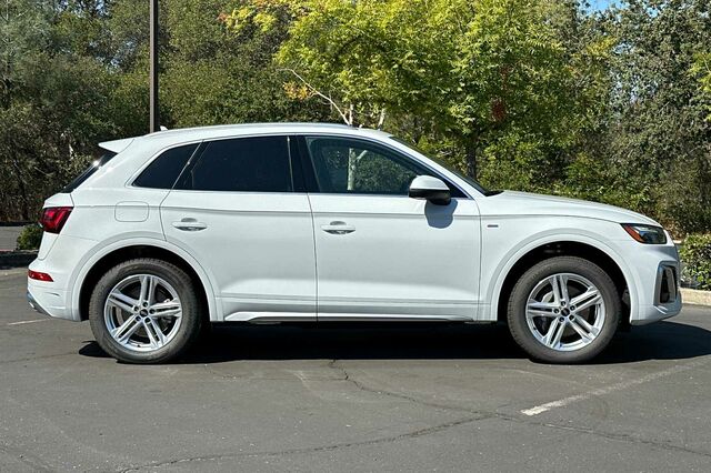 2024 Audi Q5 e 55 Premium Plus 4D Sport Utility 4