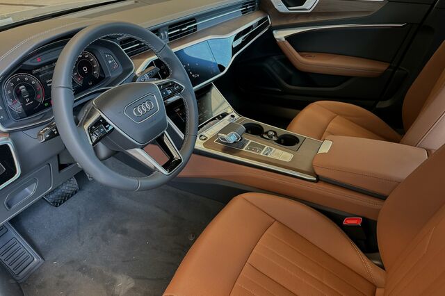 2024 Audi A6 3.0T Premium Plus 4D Sedan 8