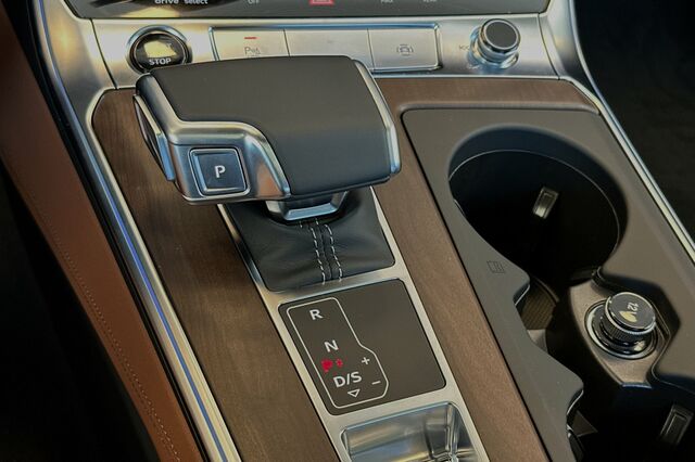 2024 Audi A6 3.0T Premium Plus 4D Sedan 19